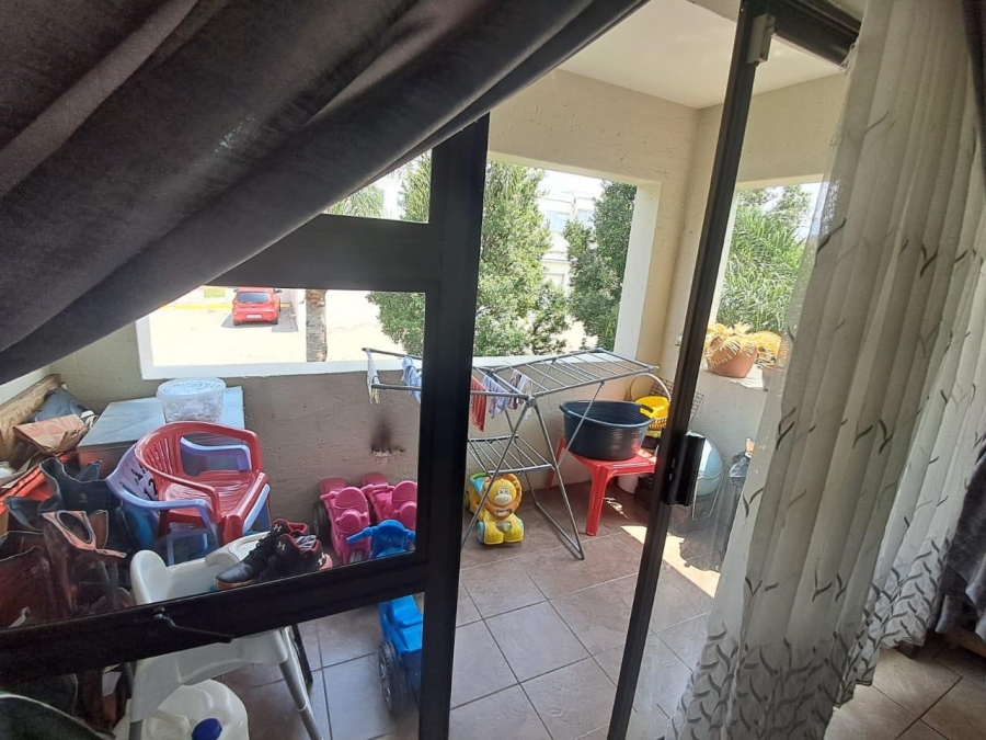 2 Bedroom Property for Sale in Vorna Valley Gauteng