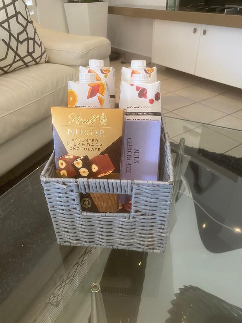 To Let 2 Bedroom Property for Rent in Sandhurst Gauteng