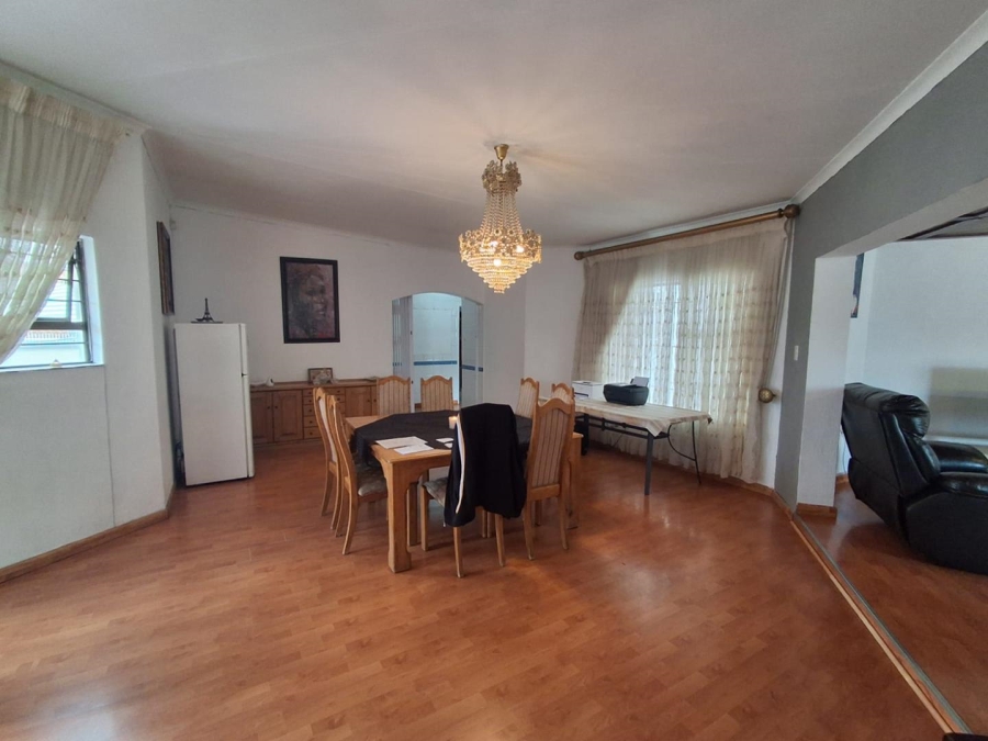 4 Bedroom Property for Sale in Glenvista Gauteng