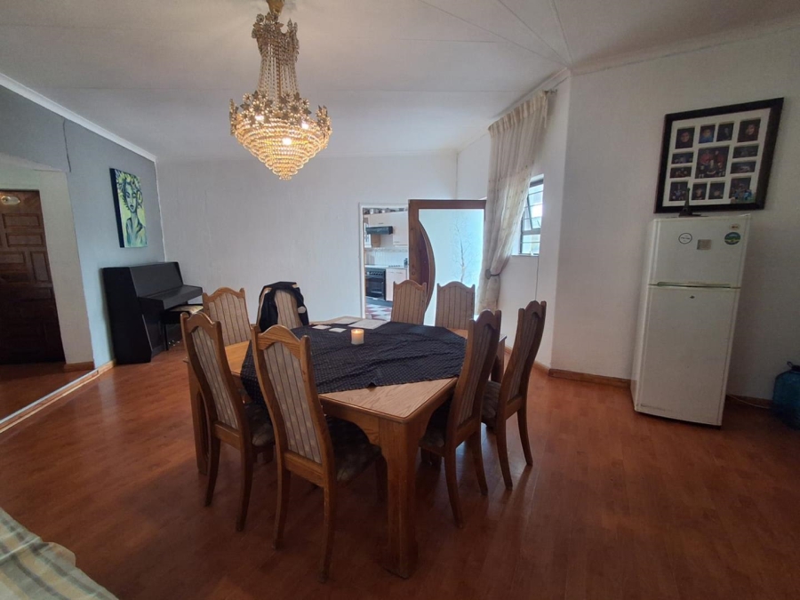 4 Bedroom Property for Sale in Glenvista Gauteng