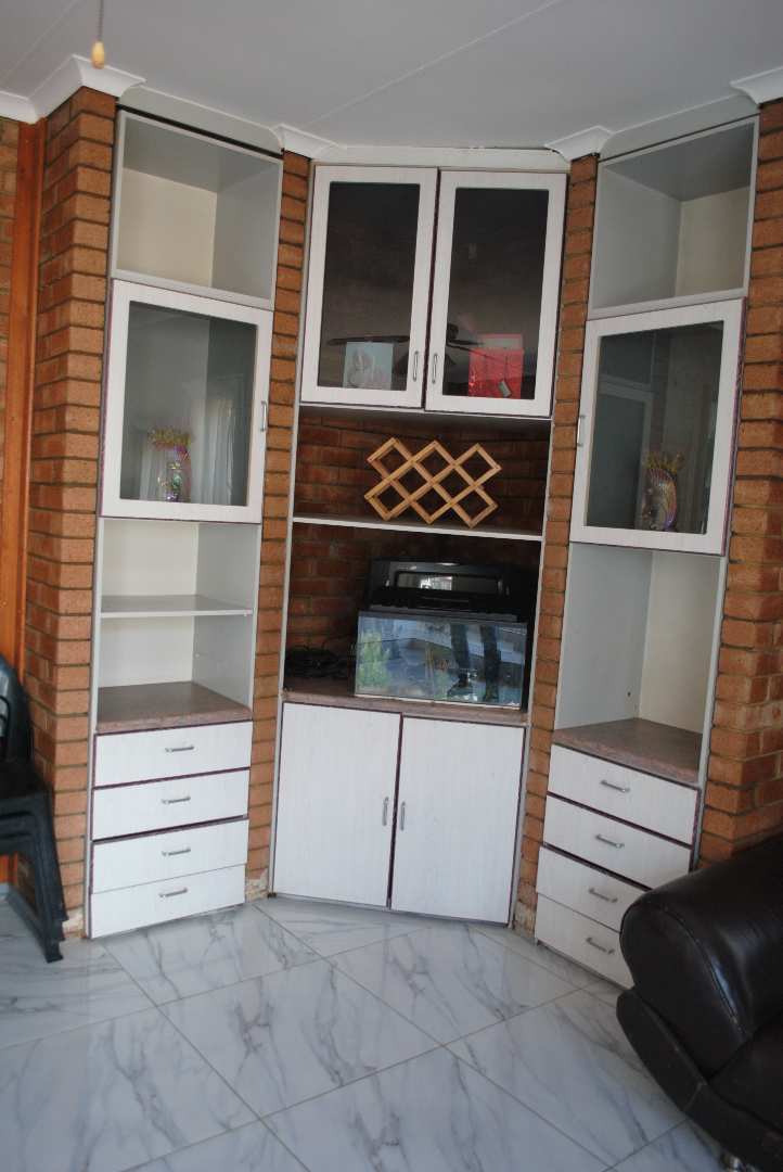 4 Bedroom Property for Sale in Three Rivers Gauteng