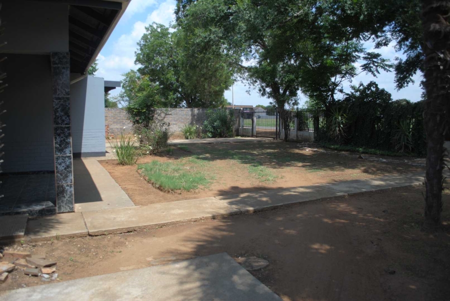 4 Bedroom Property for Sale in Three Rivers Gauteng