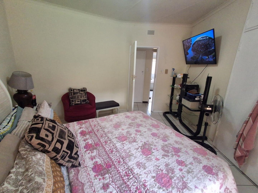 4 Bedroom Property for Sale in Bassonia Gauteng