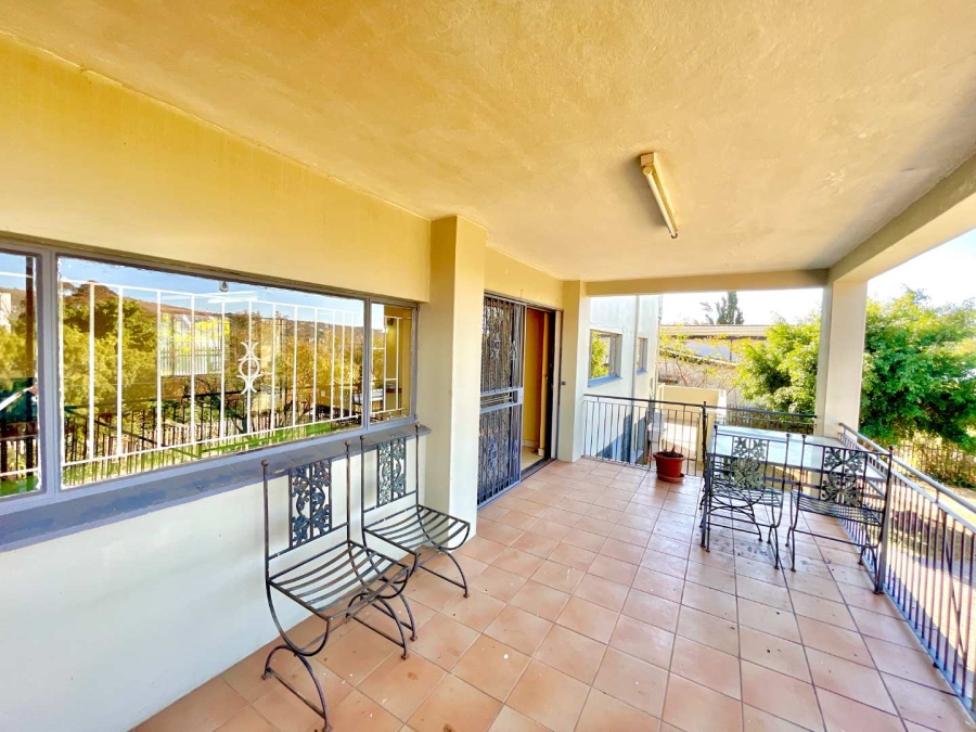 7 Bedroom Property for Sale in Lukasrand Gauteng