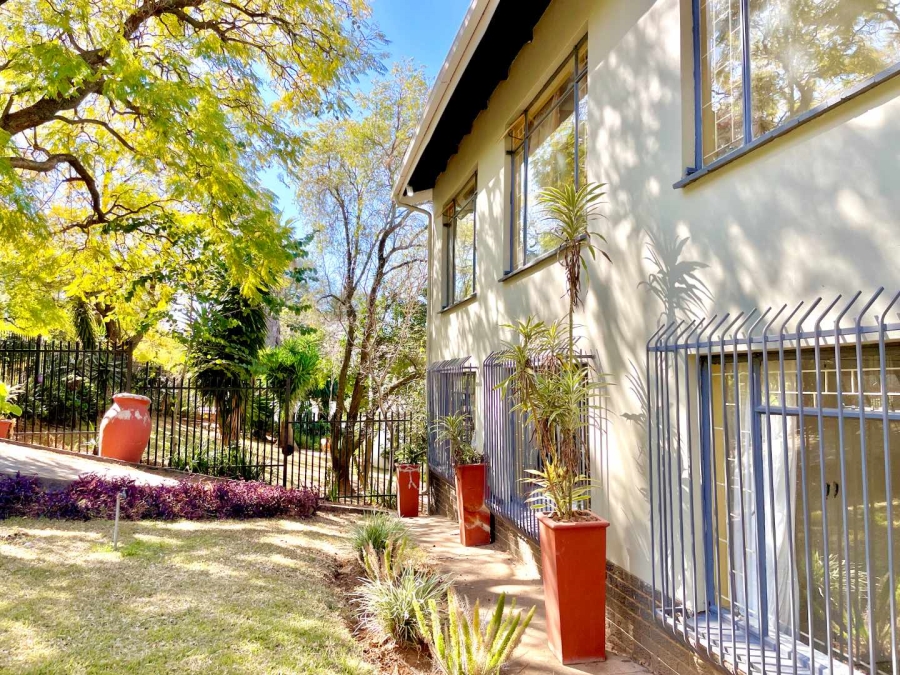 7 Bedroom Property for Sale in Lukasrand Gauteng