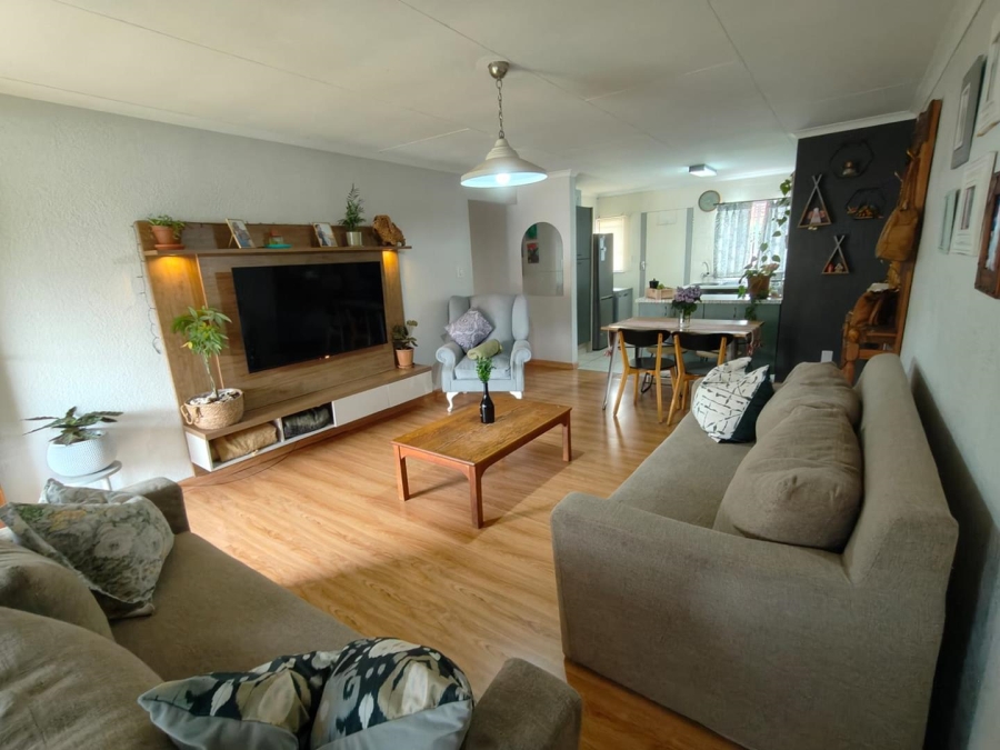 3 Bedroom Property for Sale in Rant En Dal Gauteng