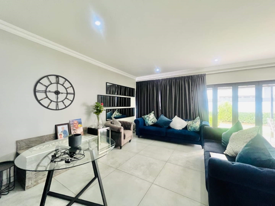 To Let 4 Bedroom Property for Rent in Roodeplaat Gauteng