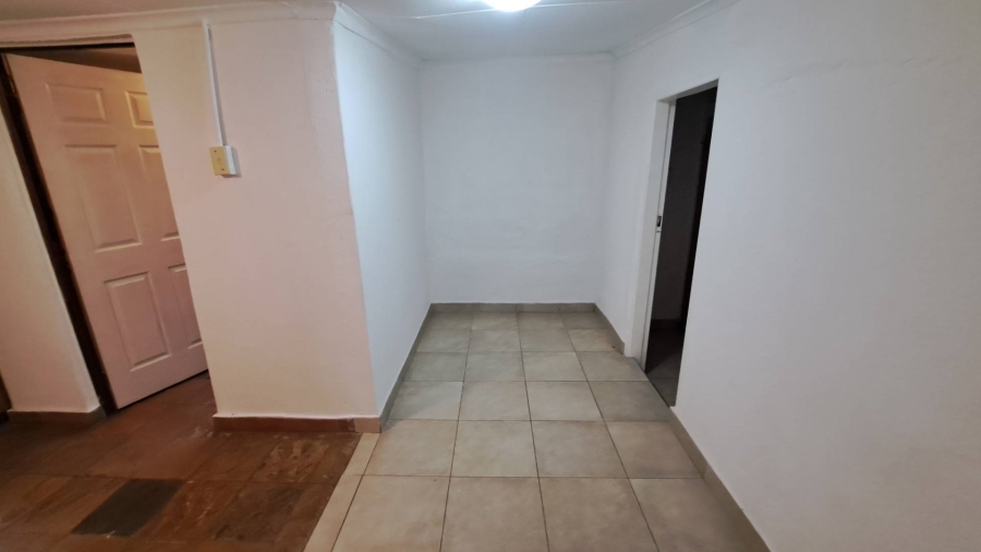 To Let 1 Bedroom Property for Rent in Ferndale Gauteng