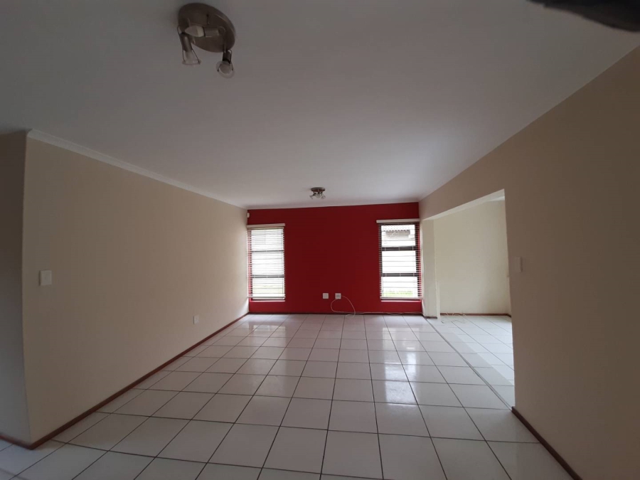 To Let 3 Bedroom Property for Rent in Kengies Gauteng