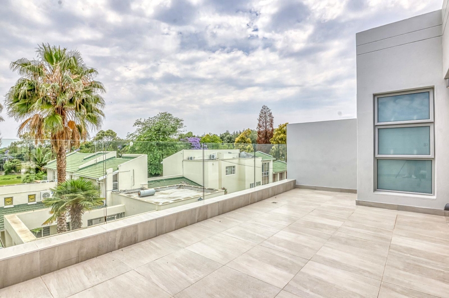 4 Bedroom Property for Sale in Bryanston Gauteng