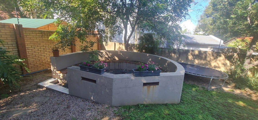 5 Bedroom Property for Sale in Moreleta Park Gauteng