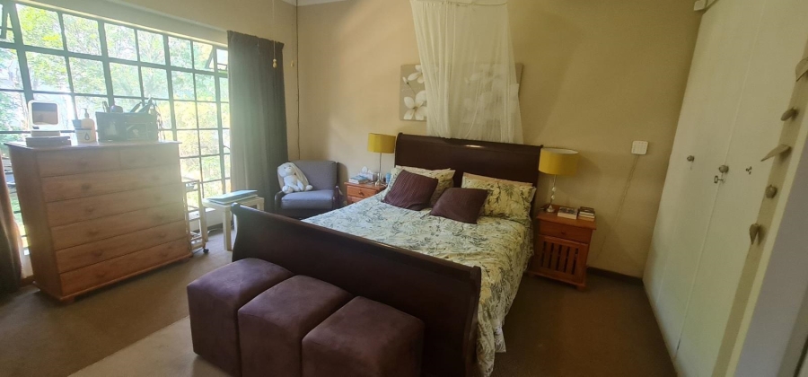 5 Bedroom Property for Sale in Moreleta Park Gauteng