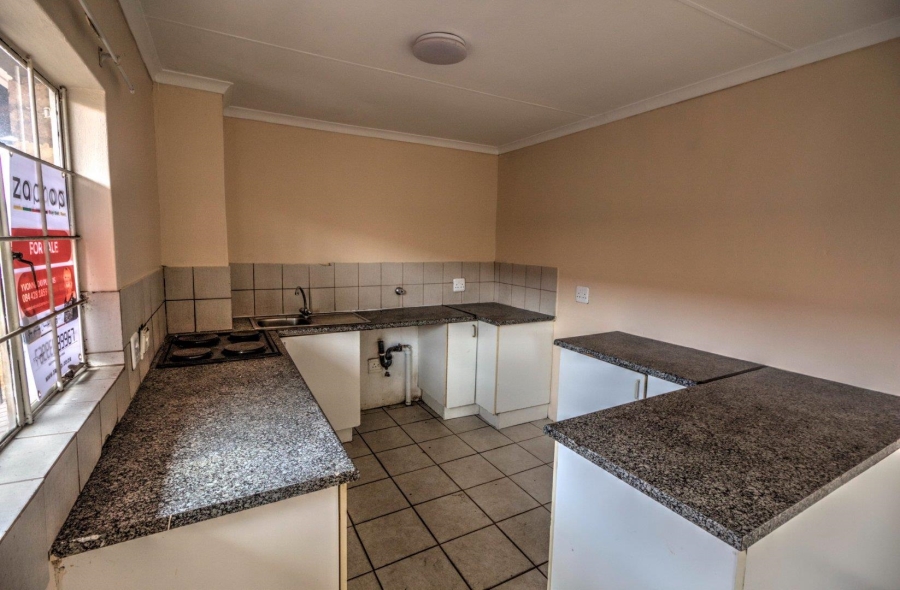 2 Bedroom Property for Sale in Kempton Park Gauteng