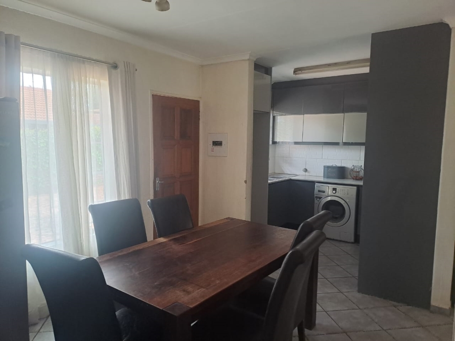 2 Bedroom Property for Sale in Highveld Gauteng