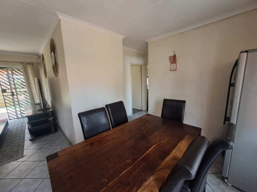 2 Bedroom Property for Sale in Highveld Gauteng