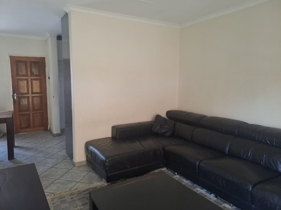 2 Bedroom Property for Sale in Highveld Gauteng