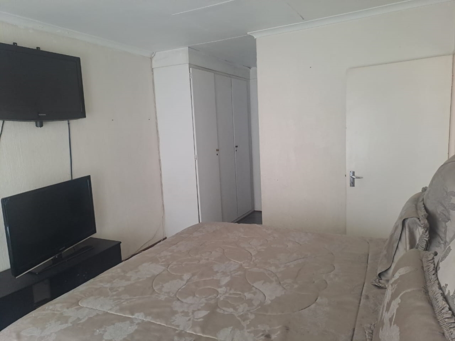 2 Bedroom Property for Sale in Highveld Gauteng