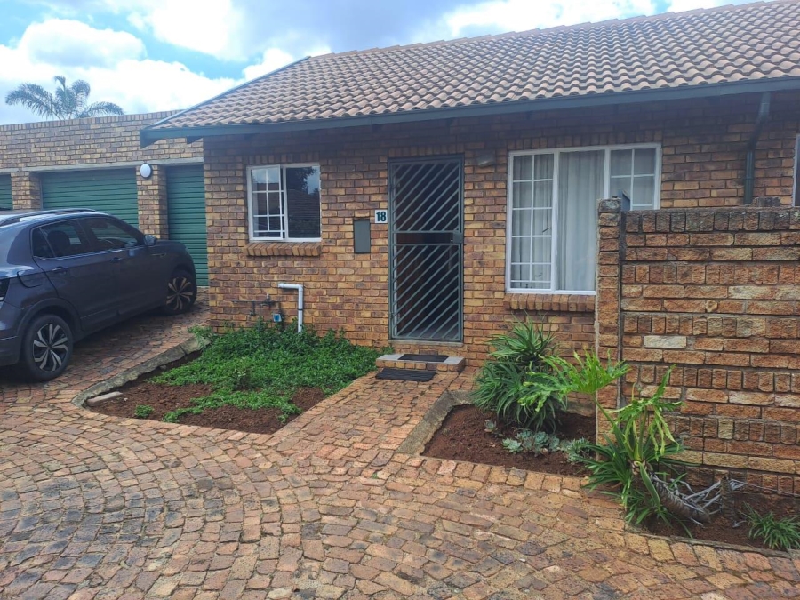 2 Bedroom Property for Sale in Highveld Gauteng