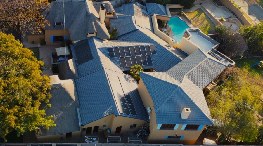 6 Bedroom Property for Sale in Alberante Gauteng