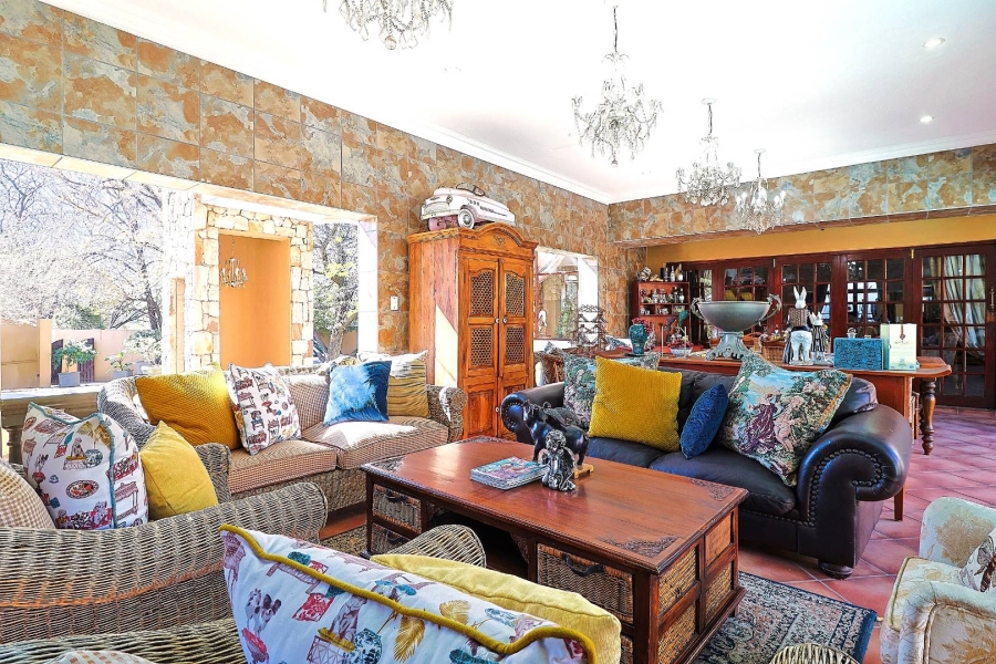 6 Bedroom Property for Sale in Alberante Gauteng