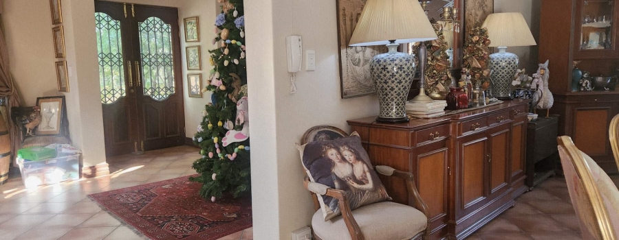 6 Bedroom Property for Sale in Alberante Gauteng