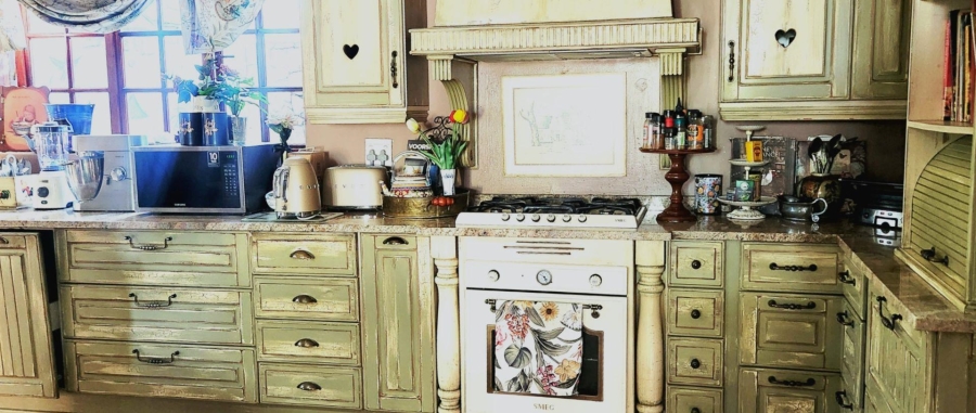 6 Bedroom Property for Sale in Alberante Gauteng