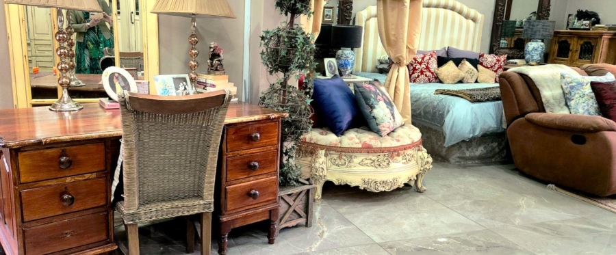 6 Bedroom Property for Sale in Alberante Gauteng