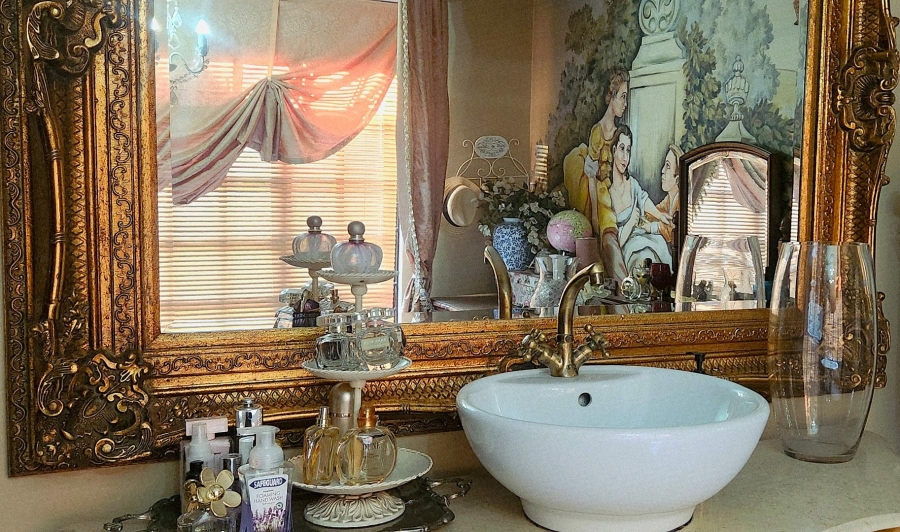 6 Bedroom Property for Sale in Alberante Gauteng