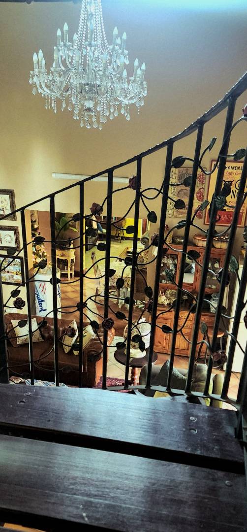 6 Bedroom Property for Sale in Alberante Gauteng