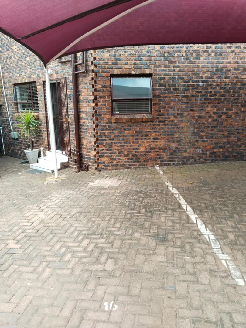 2 Bedroom Property for Sale in Liefde en Vrede Gauteng