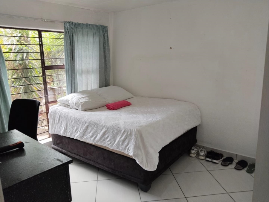 2 Bedroom Property for Sale in Liefde en Vrede Gauteng