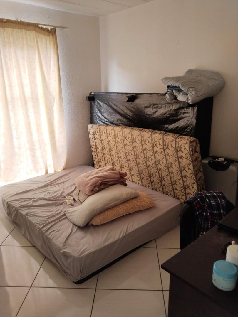 2 Bedroom Property for Sale in Liefde en Vrede Gauteng