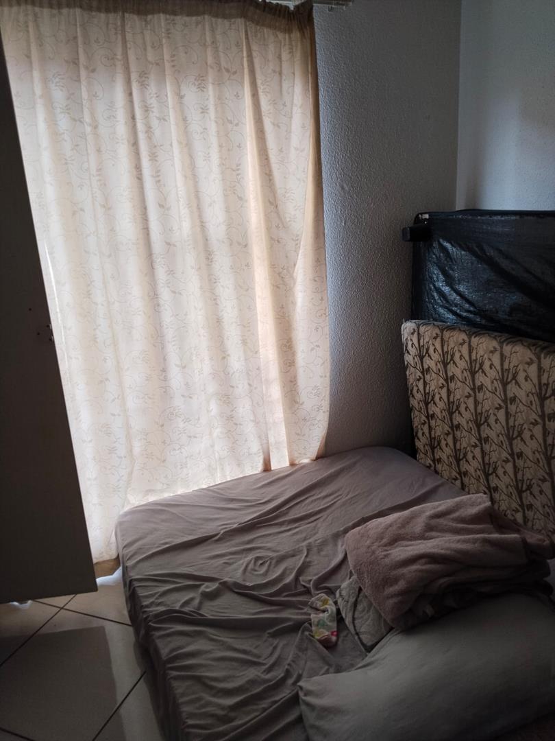 2 Bedroom Property for Sale in Liefde en Vrede Gauteng