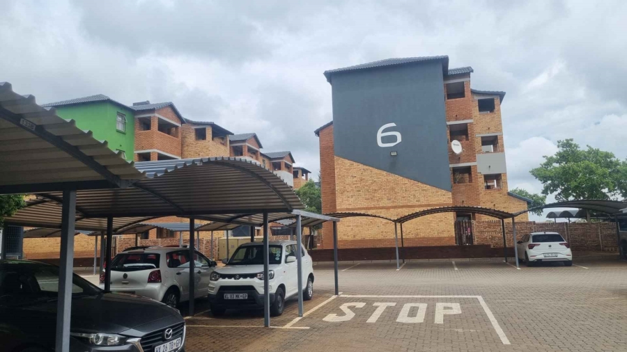 2 Bedroom Property for Sale in Heuweloord Gauteng
