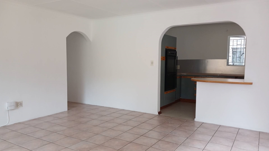 To Let 3 Bedroom Property for Rent in Hurlingham Manor Gauteng