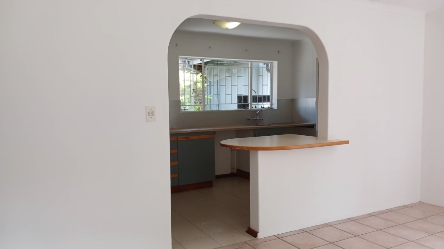 To Let 3 Bedroom Property for Rent in Hurlingham Manor Gauteng