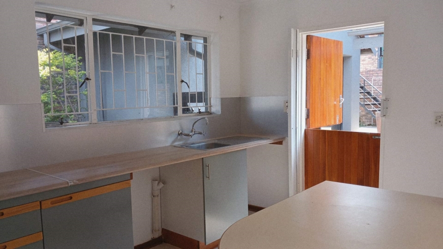 To Let 3 Bedroom Property for Rent in Hurlingham Manor Gauteng