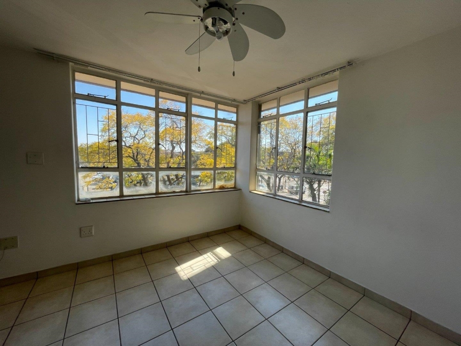 1 Bedroom Property for Sale in Hatfield Gauteng