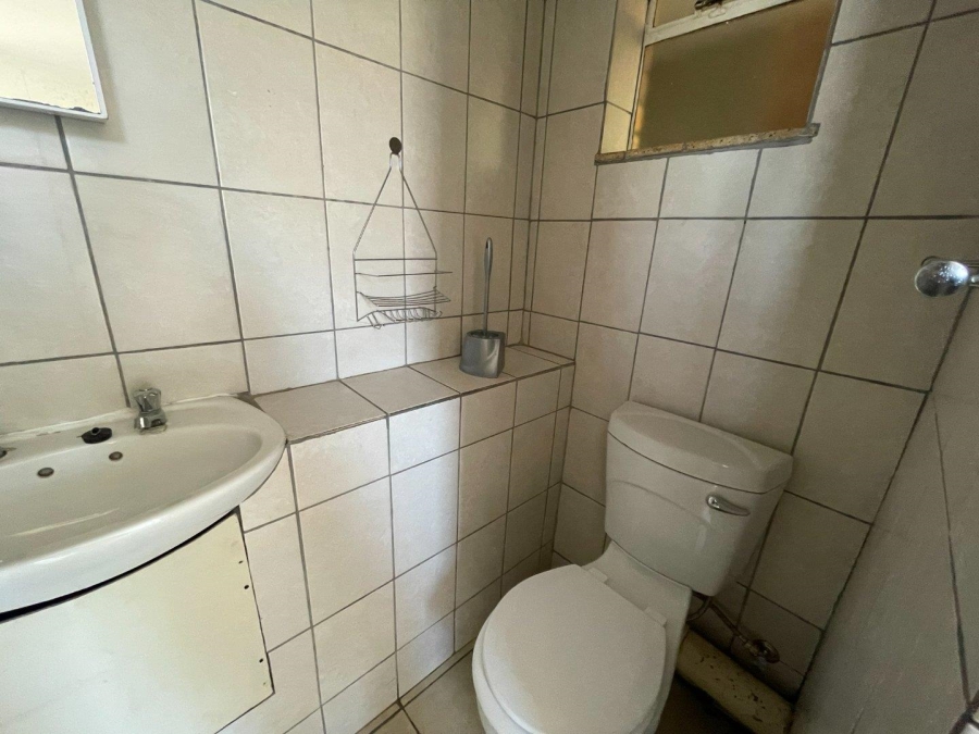 1 Bedroom Property for Sale in Hatfield Gauteng