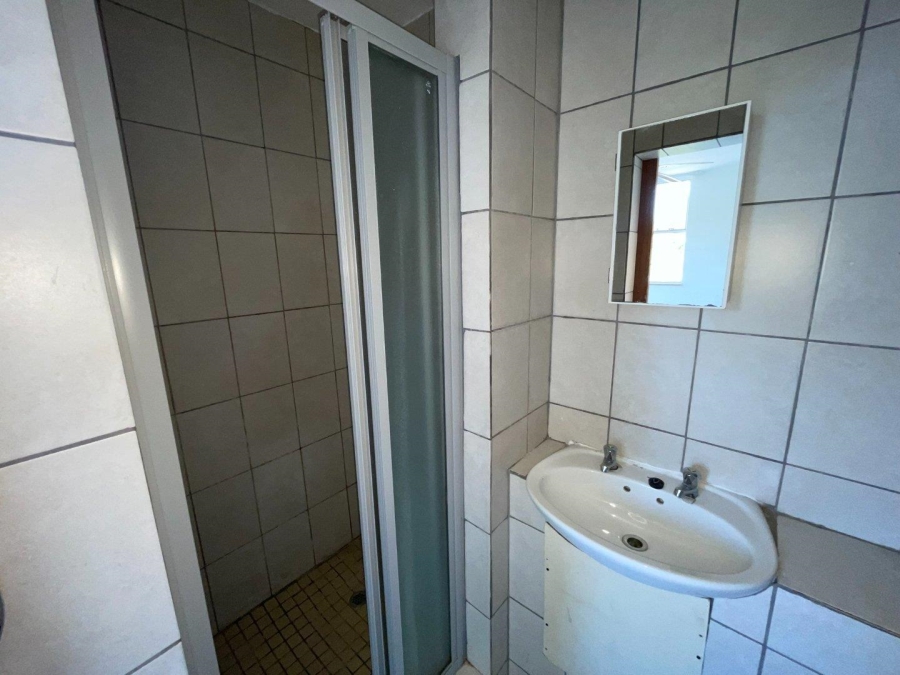 1 Bedroom Property for Sale in Hatfield Gauteng