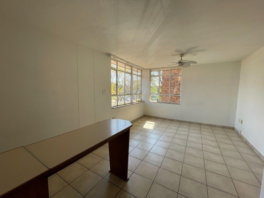 1 Bedroom Property for Sale in Hatfield Gauteng