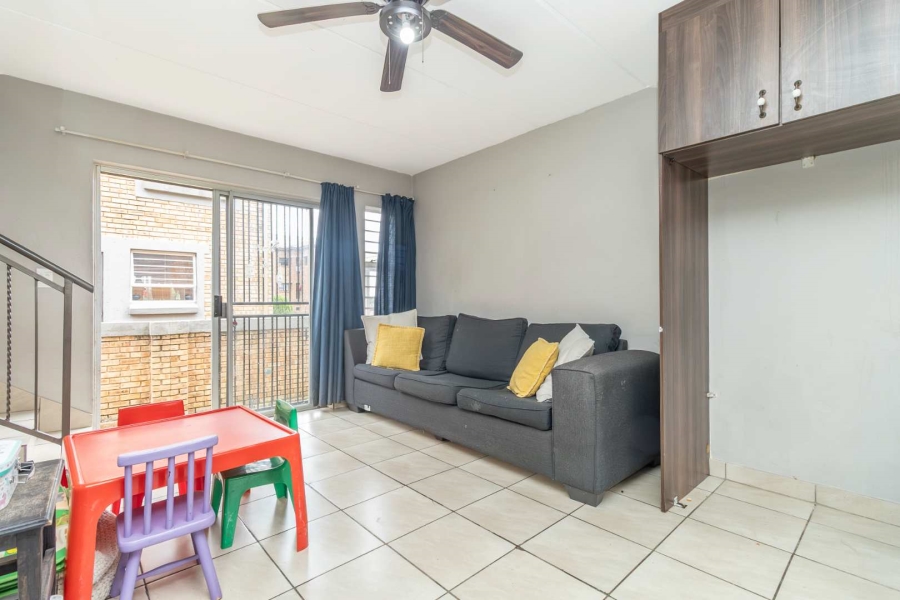 3 Bedroom Property for Sale in Wilgeheuwel Gauteng