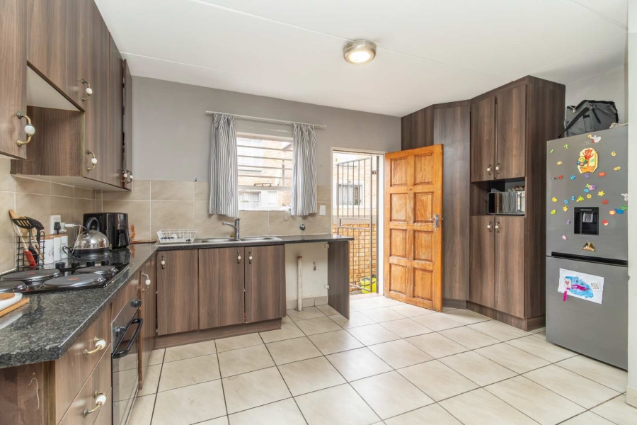 3 Bedroom Property for Sale in Wilgeheuwel Gauteng