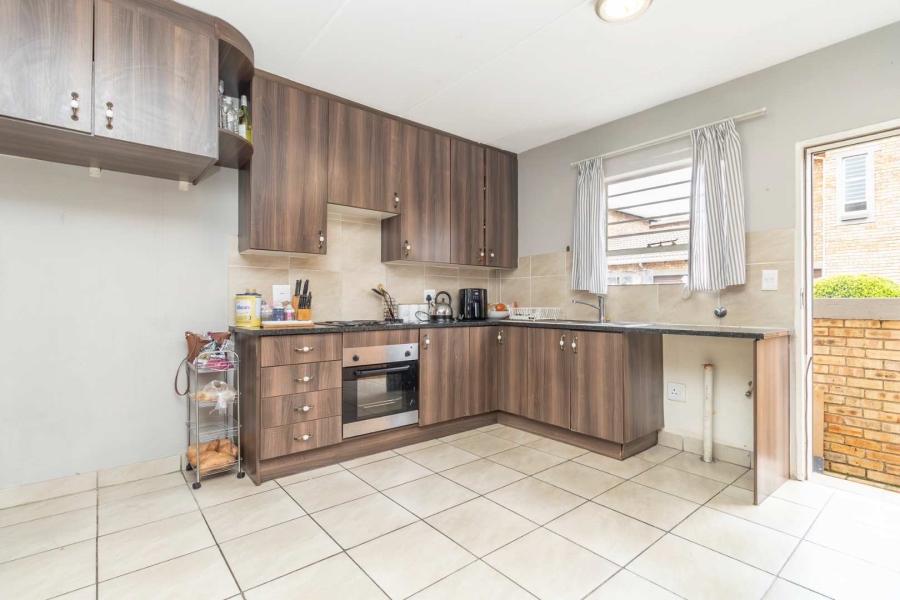 3 Bedroom Property for Sale in Wilgeheuwel Gauteng