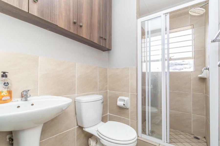 3 Bedroom Property for Sale in Wilgeheuwel Gauteng