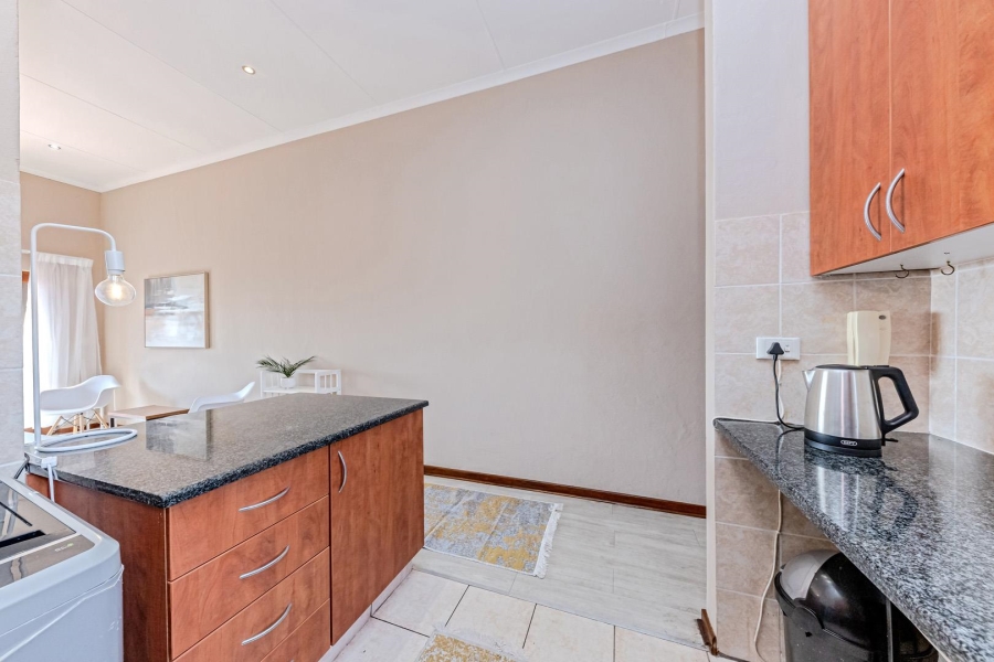 2 Bedroom Property for Sale in Paulshof Gauteng
