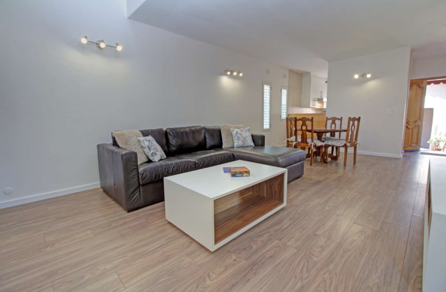 3 Bedroom Property for Sale in Bryanston Gauteng