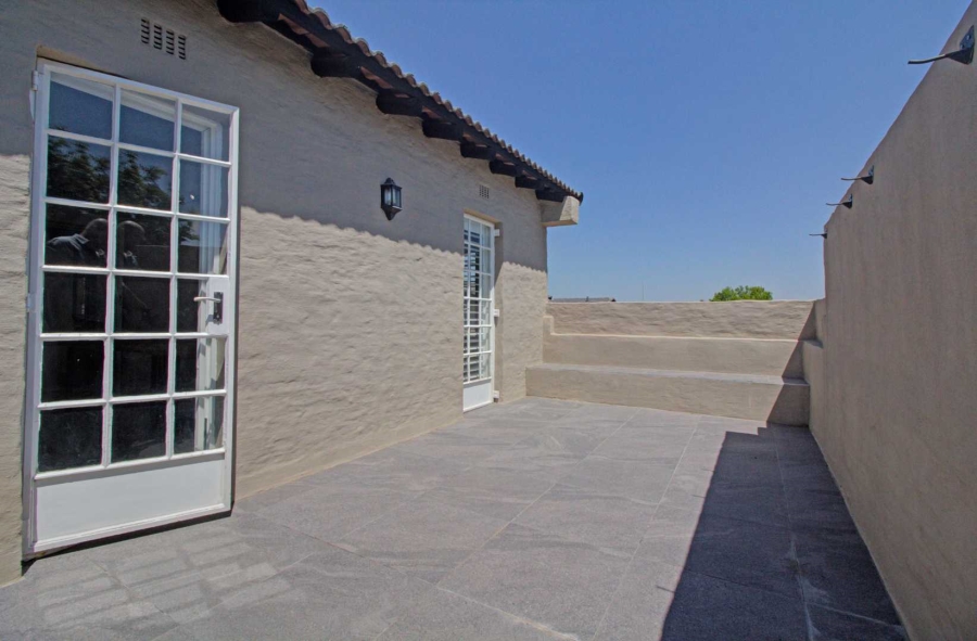 3 Bedroom Property for Sale in Bryanston Gauteng