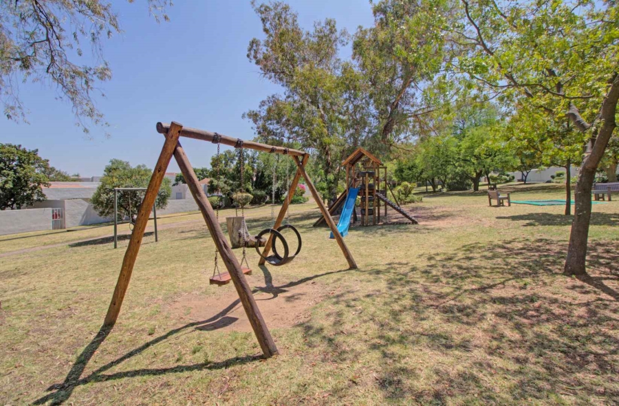 3 Bedroom Property for Sale in Bryanston Gauteng