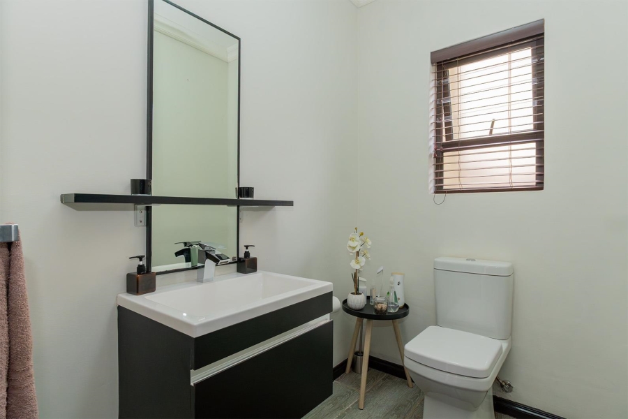 3 Bedroom Property for Sale in Van Riebeeck Park Gauteng